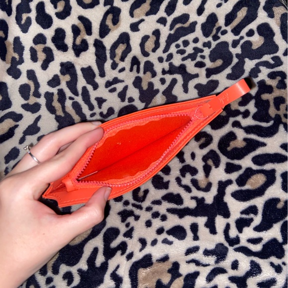 Zipper pouch - Picture 3 of 4